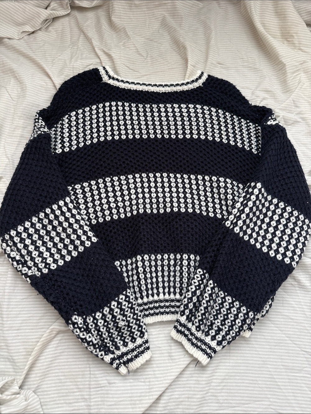 Knitted chunky oversized navy blue sweater